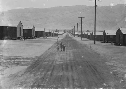 Manzanar, June 1942