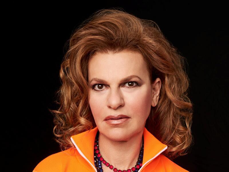 Sandra Bernhard