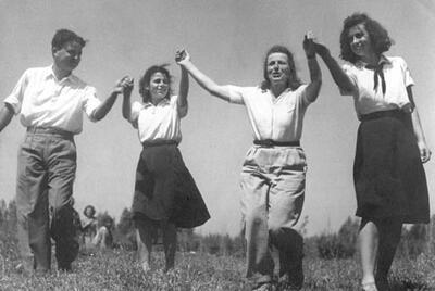 Gurit Kadman and the First Israeli Folkdance Leadership Course in Tel Aviv, 1945