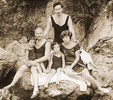 Gisi Fleischmann with Her Family Gisi Fleischmann with Her Family
