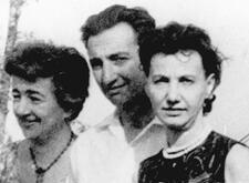 Vladka Meed, Hannah Frishoff, Marek Edelman, 1963 Vladka Meed, Hannah Frishoff, Marek Edelman, 1963