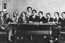 British Delegation to World WIZO Founding Conference, Carlsbad, 1921 British Delegation to World WIZO Founding Conference, Carlsbad, 1921