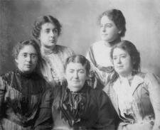 Sophie Szold with Daughters Henrietta, Rachel, Adele, and Bertha, 1899 Sophie Szold with Daughters Henrietta, Rachel, Adele, and Bertha, 1899
