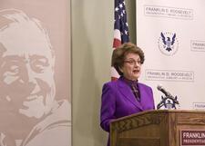 Judith Kaye, Presidential Libraries Conference, Hyde Park, New York Judith Kaye, Presidential Libraries Conference, Hyde Park, New York
