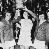 Julie Heldman and Teammates with the Federations Cup, 1966