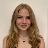 Headshot of Zoe Moore