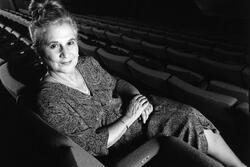 Beate Sirota Gordon, 1987