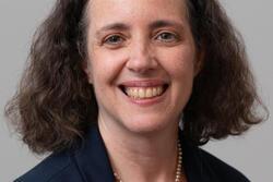 Cindy Rowe headshot