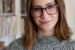 Headshot of Mia Sherin