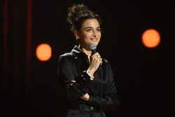 Jenny Slate on stage
