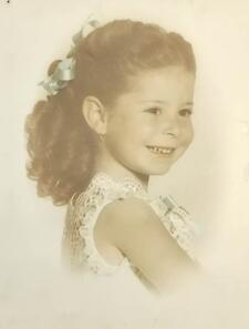 Gloria Gervitz as a young child