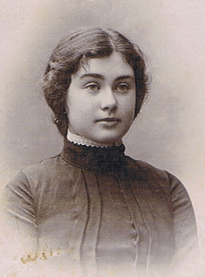 Anna Margolin, 1903 Anna Margolin, 1903