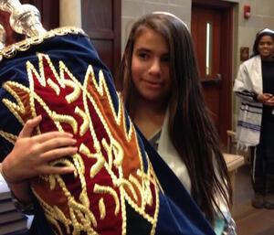 2016-2017 Rising Voices Fellow Eden Olsberg at her Bat Mitzvah