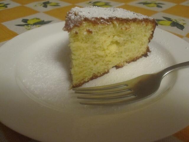 Almond Sponge Cake