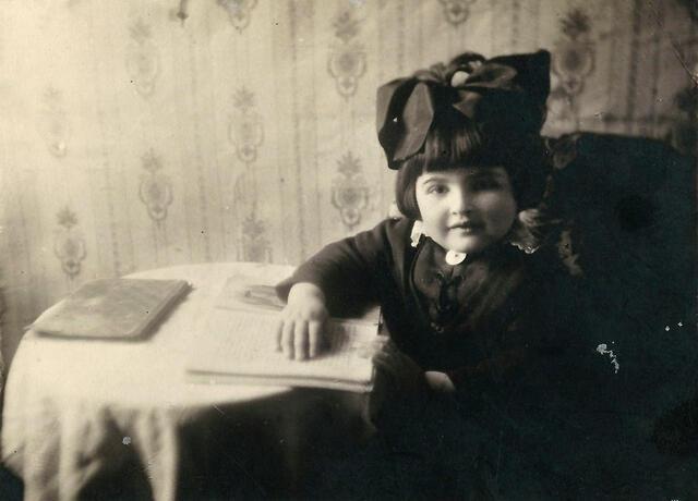 Esther Barsel 