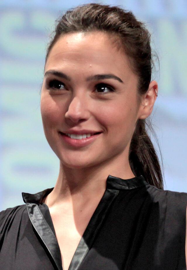 Gal Gadot cropped